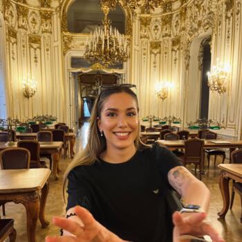 Babysitter in Budapest: Jana