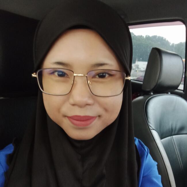 Pengasuh di Semenyih: Nur