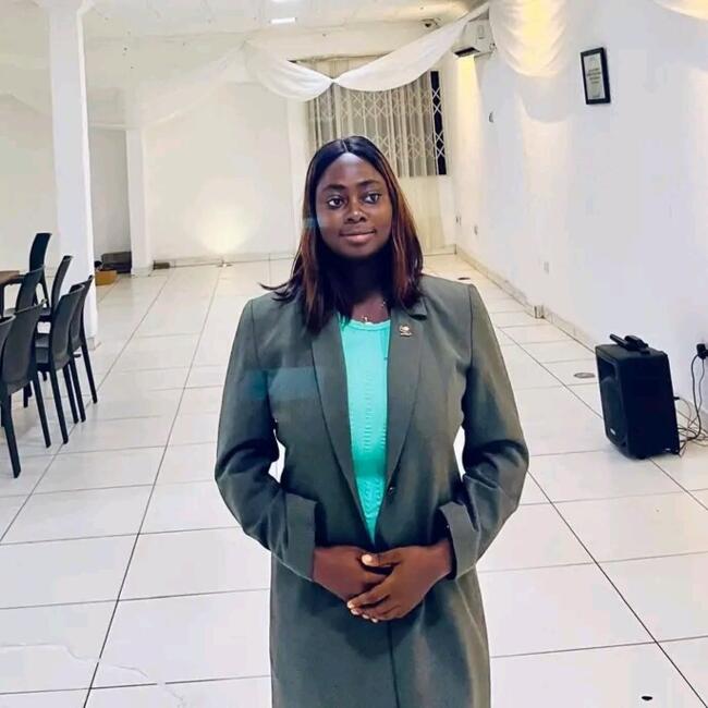 Babysitter in Accra: Vivian Mawuena