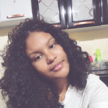 Babysitter São Luís: Elis