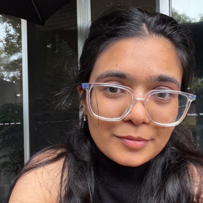 Babysitter in Brisbane: Aayushi