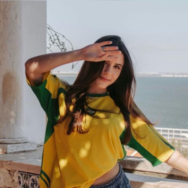 Babysitter in São Domingos de Rana: Isabeli