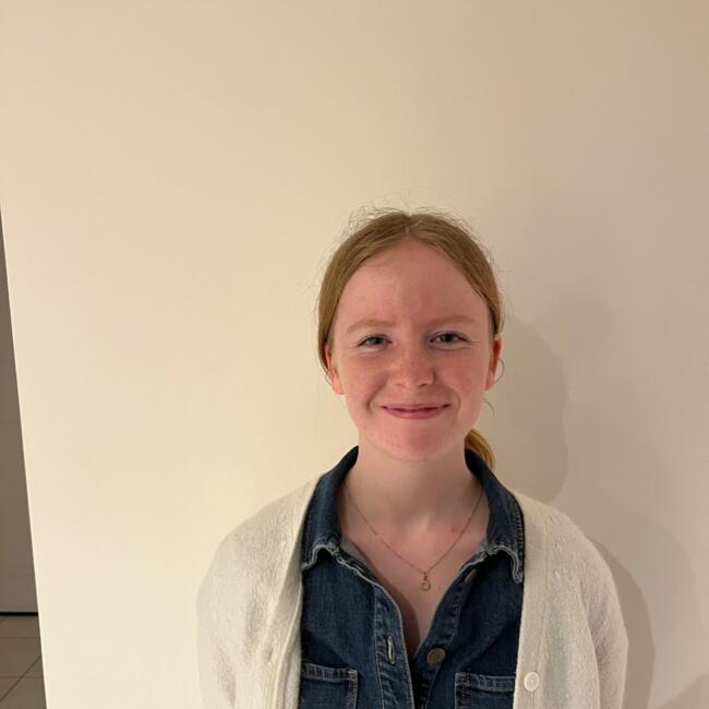 Babysitter in Férel: Manon