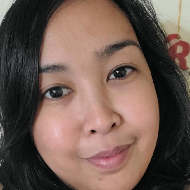 جليسة أطفال في Jazīrat Abū Z̧aby: Rose anne