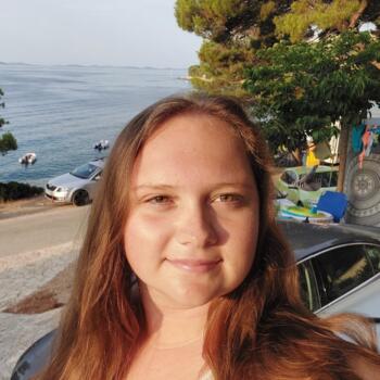 Babysitter in Uderns: Jasmin