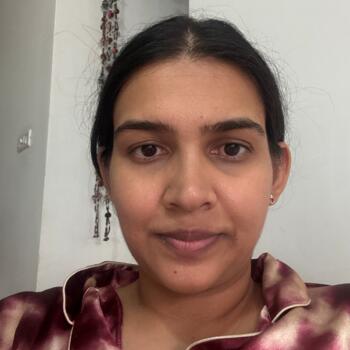 Δουλειά για babysitter στην περιοχή Βομβάη: δουλειά φύλαξης παιδιών Veerale