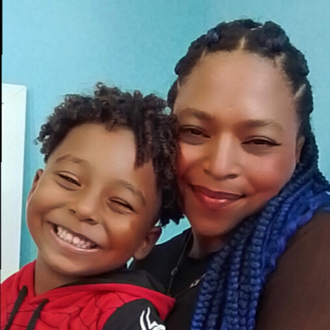 Babysitting job in São José dos Pinhais: Yorlennis