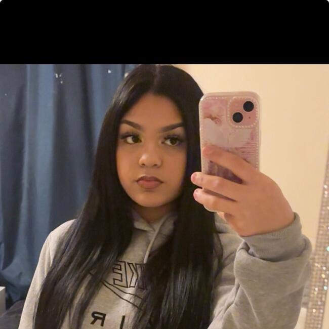 Babysitter in Bradford: Anna Marie