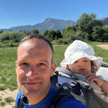 Babysitting job in Pinto: babysitting job Ladislao