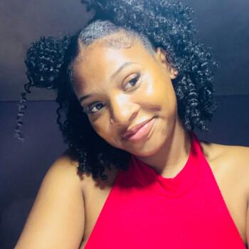 Babysitter in Port Elizabeth: Lenesha