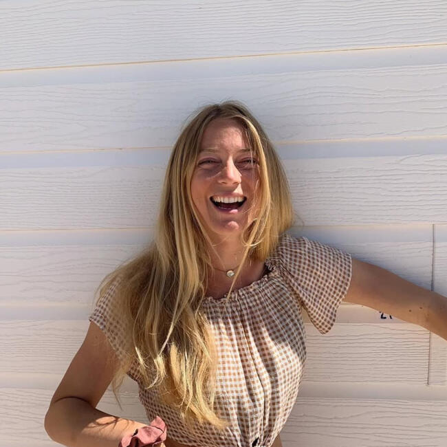 Babysitter in Angresse: Flora