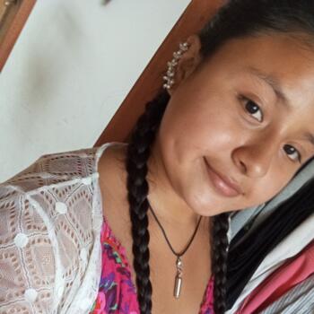 Babysitter Villa: Her