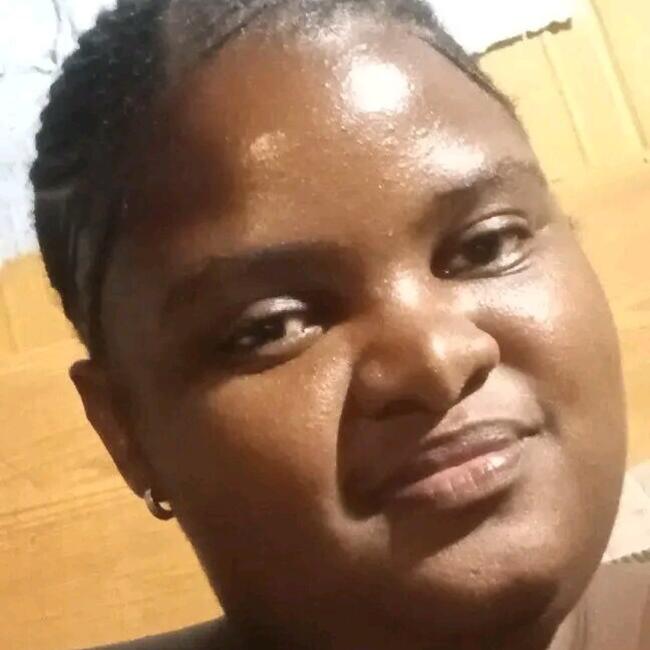 Babysitter in Port Elizabeth: Melissa