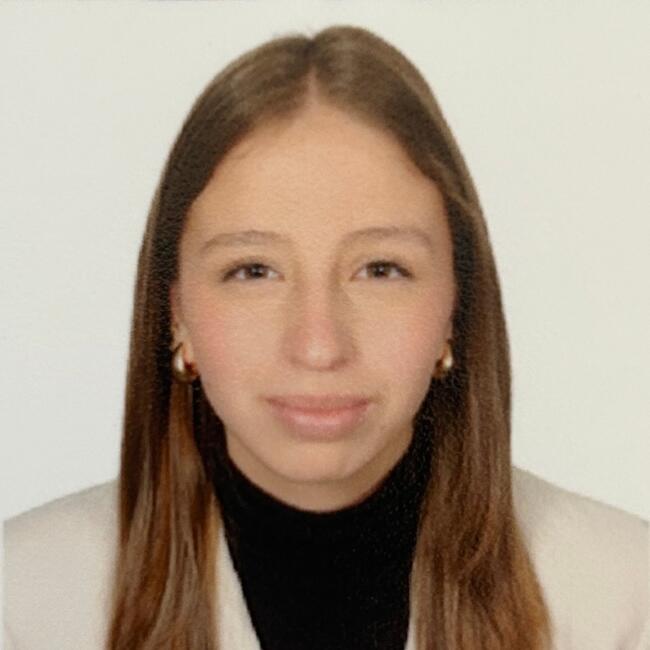 Canguro en Benidorm: Sofia