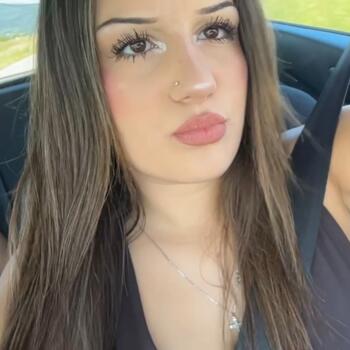 Babysitter in Eymeux: Maelys