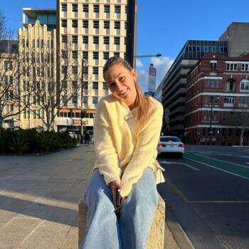 Babysitter in Darwin: Leesa