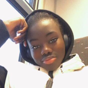 Babysitter in Dendermonde: Amy