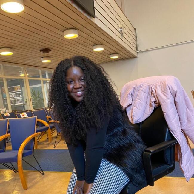 Babysitter in Trondheim: Nancy Florence