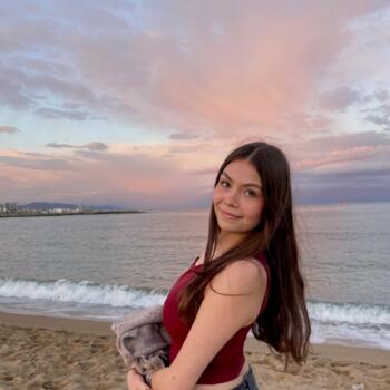 Babysitter in London: Lucia