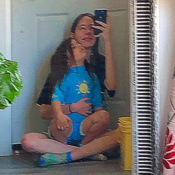 Baby-sitter in Gatineau: Nève