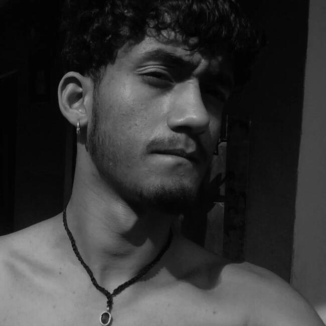 Babysitter in Pāonta Sāhib: Kartik Thakur