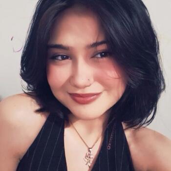 Babysitter in Saquarema: Camille