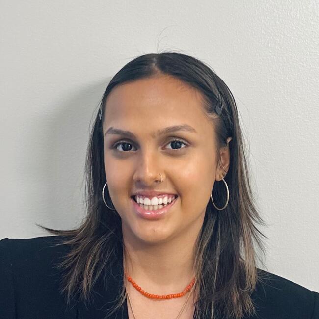 Babysitter in London: Heeralakshmi