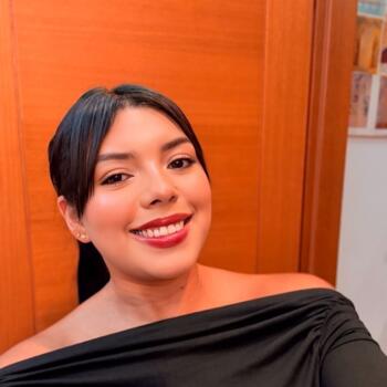 Niñera en Nápoles: Juliet