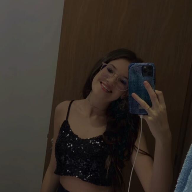 Babysitter in Campo Grande: Giovanna