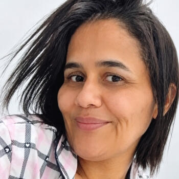 Babysitter in Guarulhos: Viviane