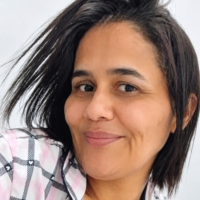 Babysitter in Guarulhos: Viviane