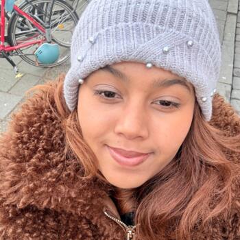 Canguro en Madrid: Jonisha