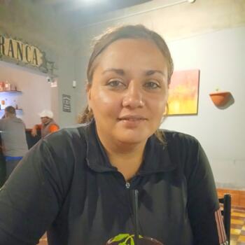 Niñera Luján de Cuyo: Roxana