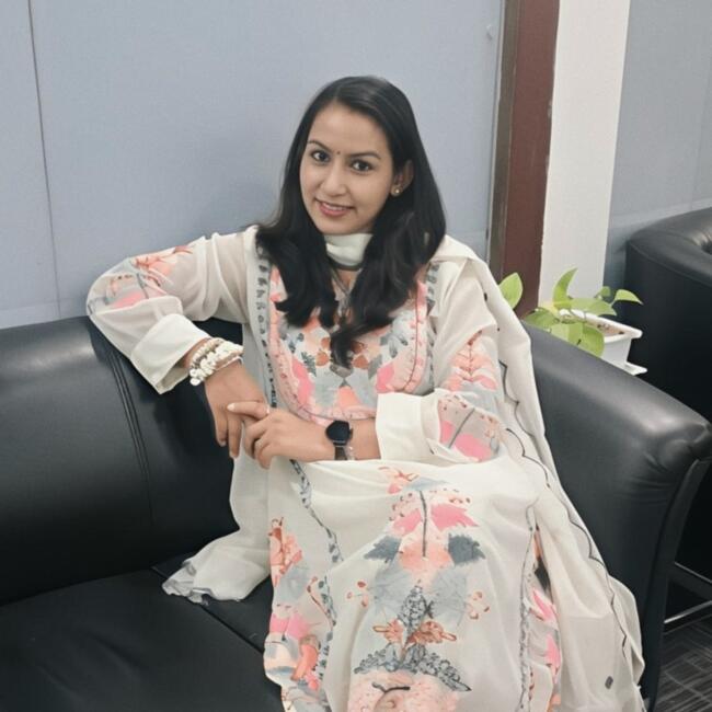 Babysitting job in Faridabad: Niketa