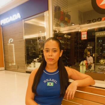 Babysitter Maceió: Layza