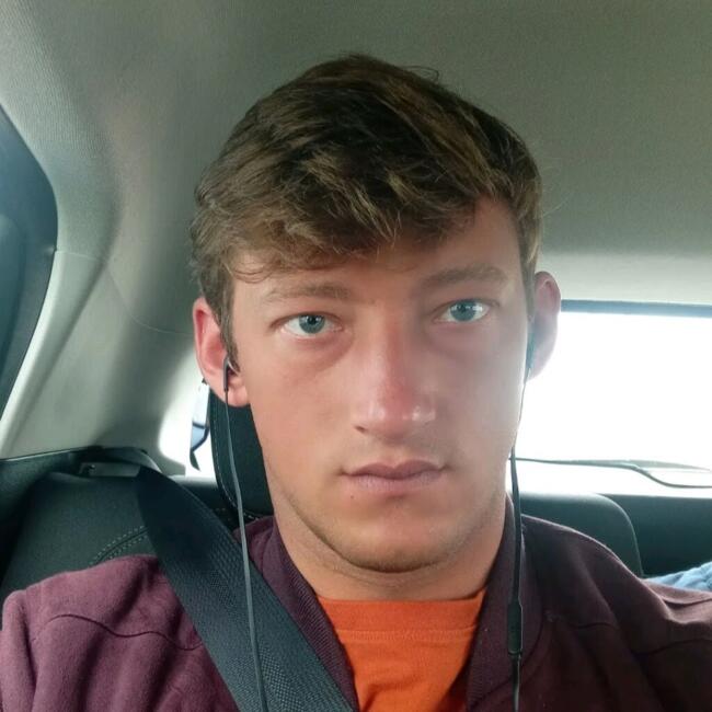 Babysitter in Lyon: Clément