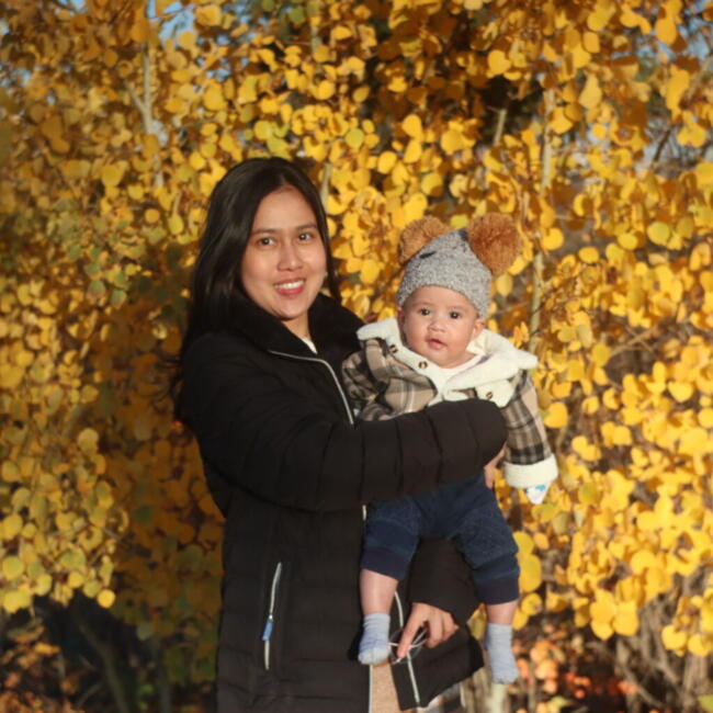 Job de garde d'enfants à Edmonton: Mai