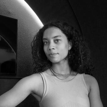 Babysitter in Cascais: Luana