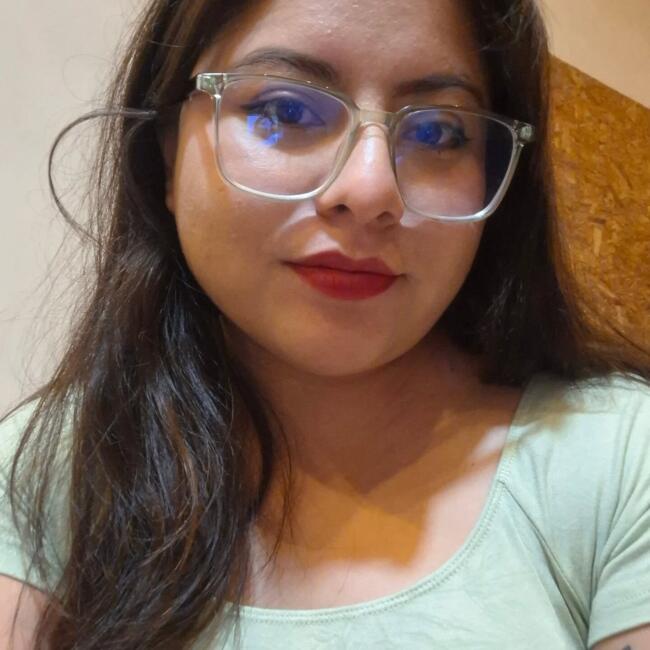 Babysitter in Progreso: Julia