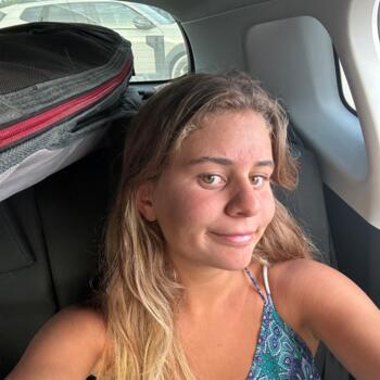 Babysitter em Estoril: Luisa