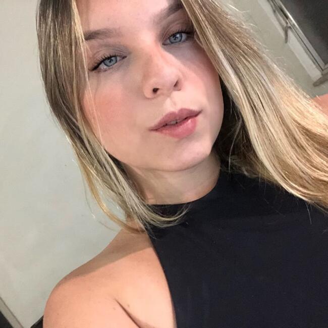 Emprego de babá em Saquarema: Anna Júlia