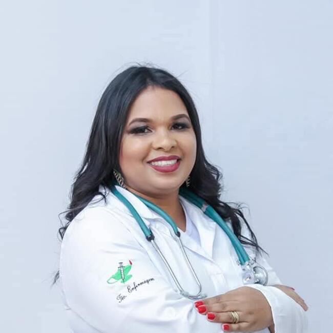 Babá em Guarapari: Natalia