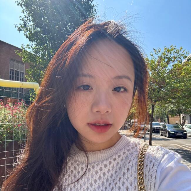 Babysitter in Barcelona: Cecilia Lin