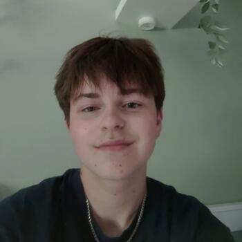 Babysitter in Miribel: Alexy