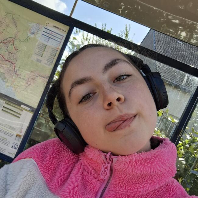 Babysitter in Brest: Jeanne