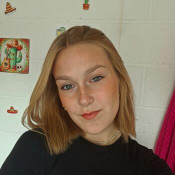 Babysitter Ottignies-Louvain-la-Neuve: Jeanne
