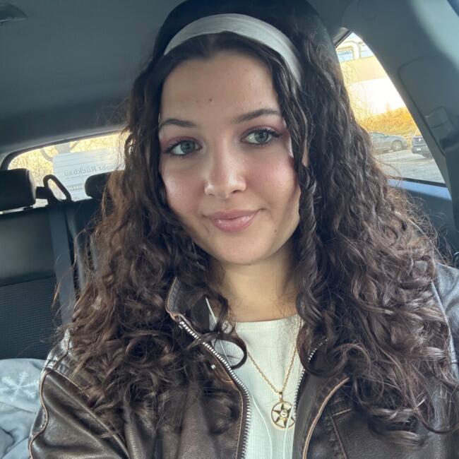 Babysitter in Giebenach: Chiara