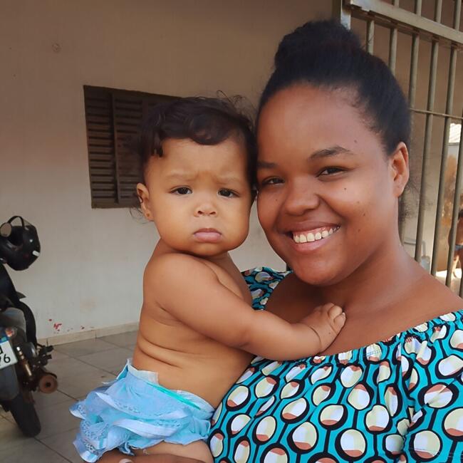 Babysitter in Rondonópolis: Gisele