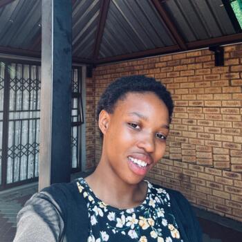 Nanny Soweto: Luthando
