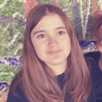 Babysitter in Nancy: Elena